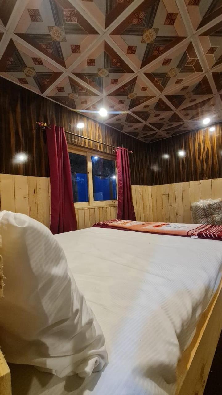 Pine Ridge Cottages Nathia Gali Dış mekan fotoğraf