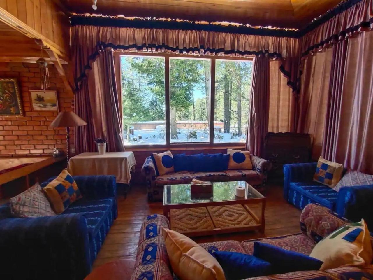 Pine Ridge Cottages Nathia Gali Dış mekan fotoğraf