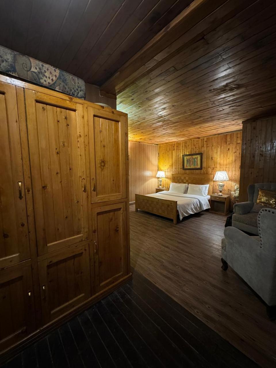 Pine Ridge Cottages Nathia Gali Dış mekan fotoğraf